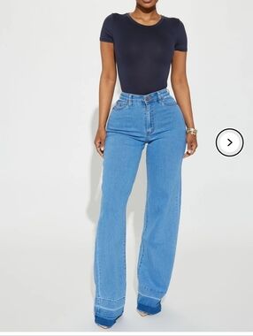 Brand New High-Rise Wide Leg Women’s Jeans - Light Blue